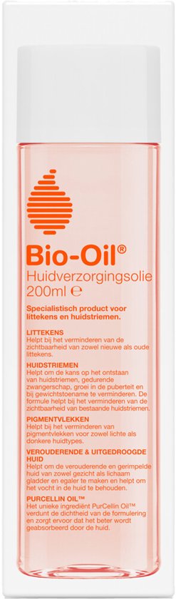 Een fles van 200 ml Bio-Oil Huidverzorgingsolie met oranje vloeistof en witte dop.