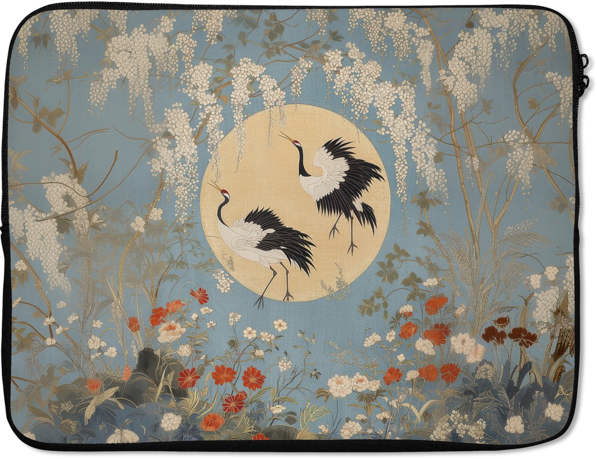 Laptophoes 15.6 inch - Kraanvogels - Maan - Bloemen - Blauw - Laptop sleeve - Binnenmaat 37x26 cm - Zwarte achterkant