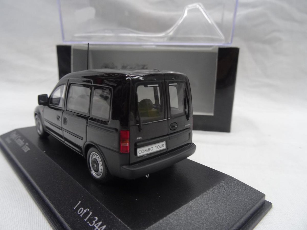 Minichamps 1:43 Opel Combo Tour 2002 Blue - Modèle Collection Neuf Avec Boîte