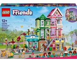 foto van LEGO Friends Heartlake City appartementen en winkels - 42670