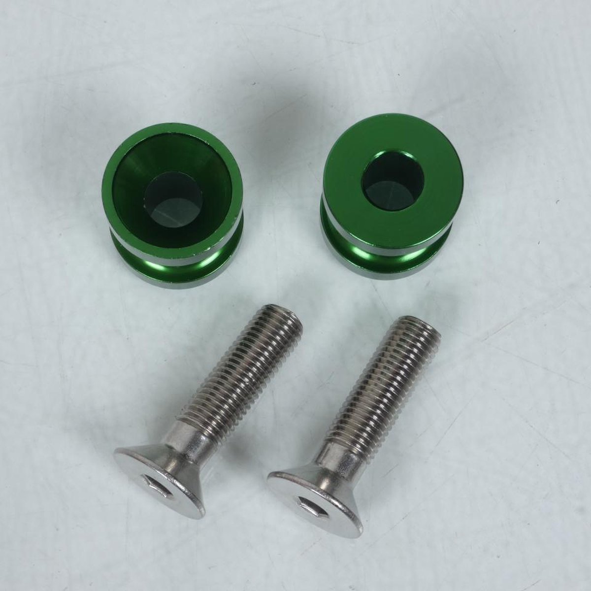 Paire de diabolo levage pion Vert M10 R&G pour moto Yamaha 750 YZF R 1993 à 1996