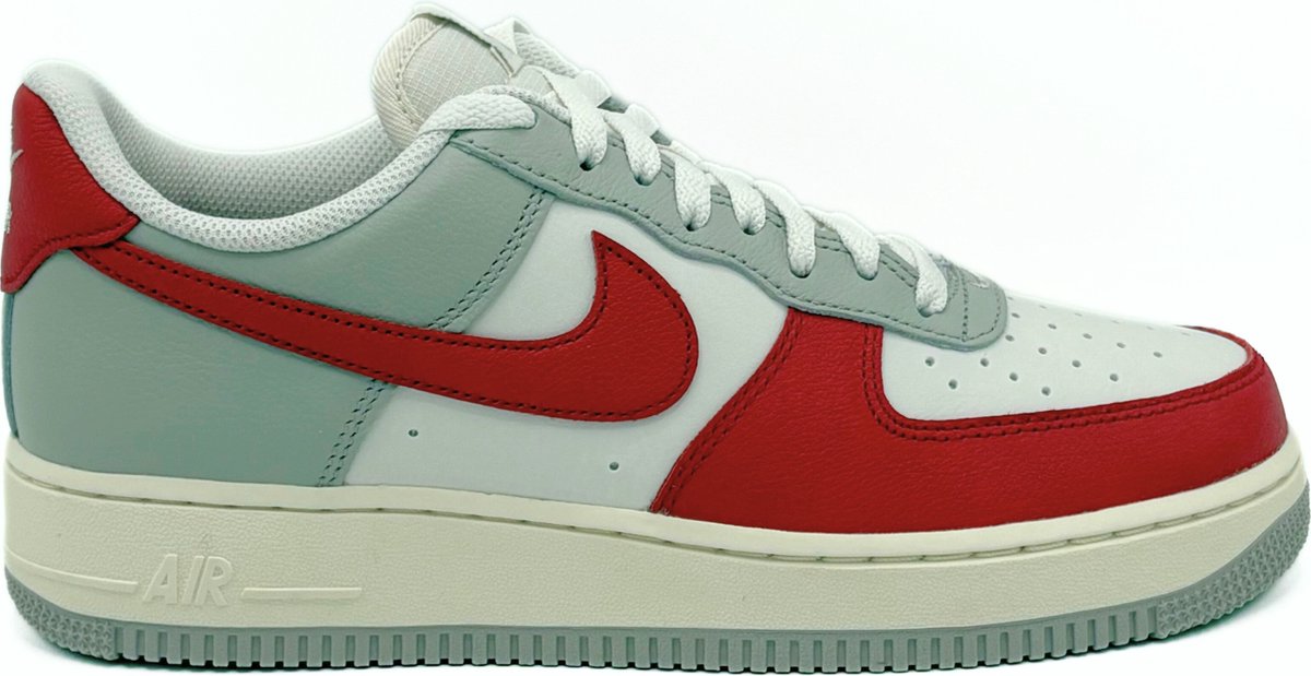 Nike Air Force 1 '07 Wit