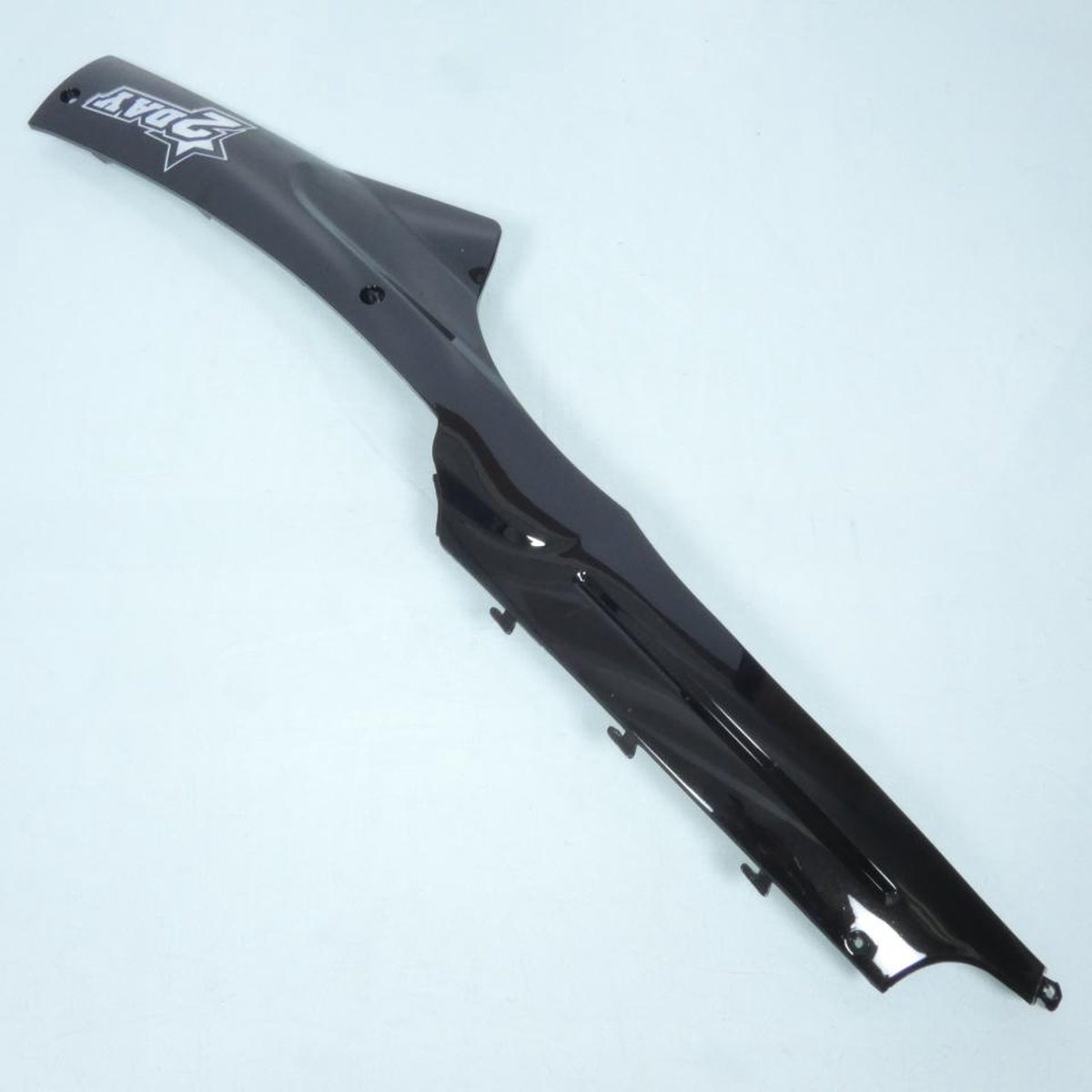 Sabot bas de caisse droit origine pour Scooter Sukida 50 SK 50QT noir Neuf