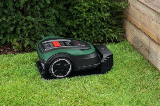 Bosch Indego M+ 700 Robotmaaier - Voor gazons tot 700 m2 - Incl. laadstation en accessoires - Connected