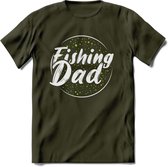 Fishing Dad - Vissen T-Shirt | Groen | Grappig Verjaardag Vis Hobby Cadeau Shirt | Dames - Heren - Unisex | Tshirt Hengelsport Kleding Kado - Leger Groen - L