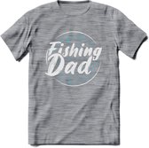 Fishing Dad - Vissen T-Shirt | Blauw | Grappig Verjaardag Vis Hobby Cadeau Shirt | Dames - Heren - Unisex | Tshirt Hengelsport Kleding Kado - Donker Grijs - Gemaleerd - XXL