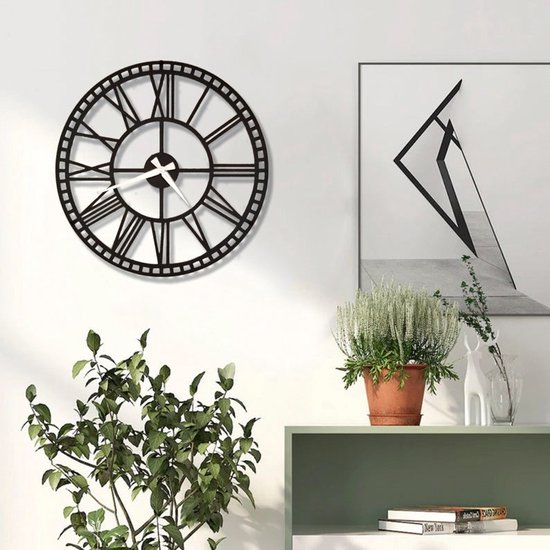 IvoQ Grote Industriële Wandklok - 60 Cm - Stille Metalen Klok Met Romeinse Cijfers Modern Tijdloos