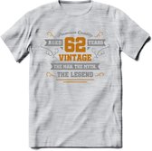 62 Jaar Legend T-Shirt | Goud - Zilver | Grappig Verjaardag Cadeau | Dames - Heren | - Licht Grijs - Gemaleerd - XXL
