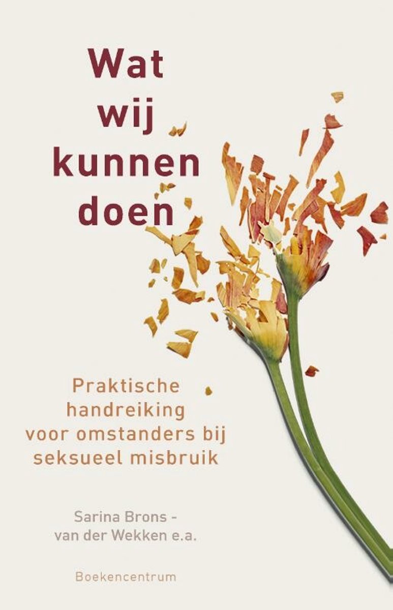 Boekcover 'Wat wij kunnen doen'. Tekst met titel, ondertitel en auteurs, naast oranje-gele bloemblaadjes.