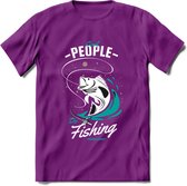 Cool People Do Fishing - Vissen T-Shirt | Aqua | Grappig Verjaardag Vis Hobby Cadeau Shirt | Dames - Heren - Unisex | Tshirt Hengelsport Kleding Kado - Paars - L