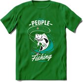 Cool People Do Fishing - Vissen T-Shirt | Aqua | Grappig Verjaardag Vis Hobby Cadeau Shirt | Dames - Heren - Unisex | Tshirt Hengelsport Kleding Kado - Donker Groen - XXL