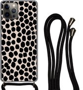 Coque avec cordon iPhone 13 Pro - Pois - Zwart - Beige - Siliconen - Bandoulière - Coque arrière avec cordon - Coque pour téléphone avec cordon - Coque avec corde