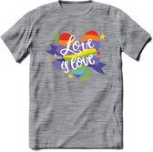 Love Is Love | Pride T-Shirt | Grappig LHBTIQ+ / LGBTQ / Gay / Homo / Lesbi Cadeau Shirt | Dames - Heren - Unisex | Tshirt Kleding Kado | - Donker Grijs - Gemaleerd - S