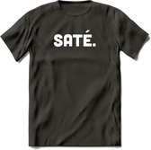 Sate - Snack T-Shirt | Grappig Verjaardag Kleding Cadeau | Eten En Snoep Shirt | Dames - Heren - Unisex Tshirt | - Donker Grijs - 3XL