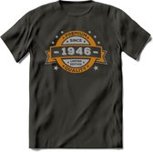 Premium Since 1946 T-Shirt | Goud - Zilver | Grappig Verjaardag Kleding Cadeau Shirt | Dames - Heren - Unisex Tshirt | - Donker Grijs - XL