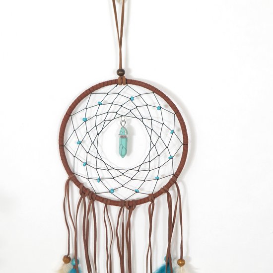 Bruine dromenvanger met blauwe kralen en een puntige turkoois edelsteen.
