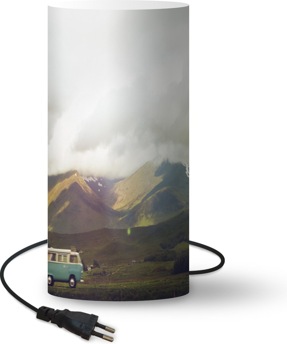 Lamp - Nachtlampje - Tafellamp slaapkamer - Bus - Bergen - Wolken - 54 cm hoog - Ø24.8 cm - Inclusief LED lamp