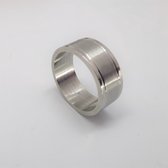 RVS zilverkleur ring - maat 19 – elegant - geschikt voor dame en heren.
