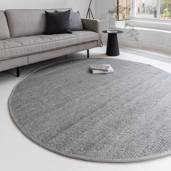 rond-wollen-vloerkleed-groen-vik-rond-240-xxl-bol