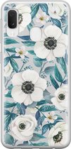 Leuke Telefoonhoesjes - Hoesje geschikt voor Samsung Galaxy A20e - Witte bloemen - Soft case - TPU - Blauw
