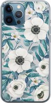 iPhone 12 Pro hoesje siliconen - Witte bloemen - Soft Case Telefoonhoesje - Bloemen - Transparant, Blauw