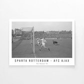 Walljar - Poster Ajax - Voetbalteam - Amsterdam - Eredivisie - Zwart wit - Sparta Rotterdam - AFC Ajax '56 - 60 x 90 cm - Zwart wit poster