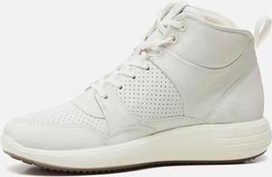 Welsprekend Polair natuurlijk Ecco Soft 7 Runner sneakers wit - Maat 42 | bol.com