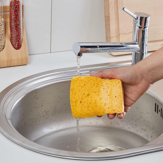 Geen schuursponsjes gebruiken in de keuken', adviseert het Voedingscentrum Geen schuursponsjes gebruiken in de keuken', adviseert het Voedingscentrum