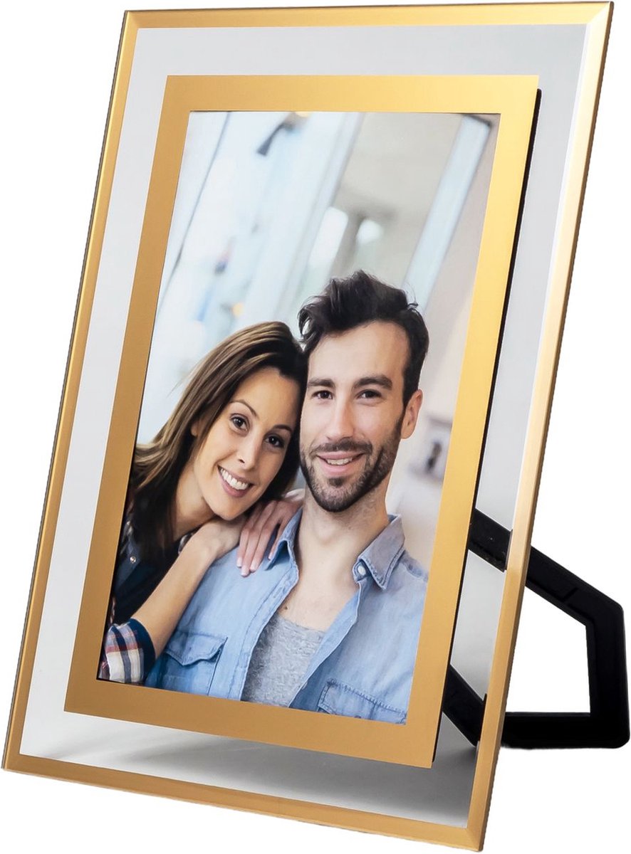 Intirilife glazen fotolijst goud - 15x10 cm foto's en afbeeldingen - Voor babyfoto's, familiefoto's, trouwfoto's - Geschikt cadeau voor speciale gelegenheden