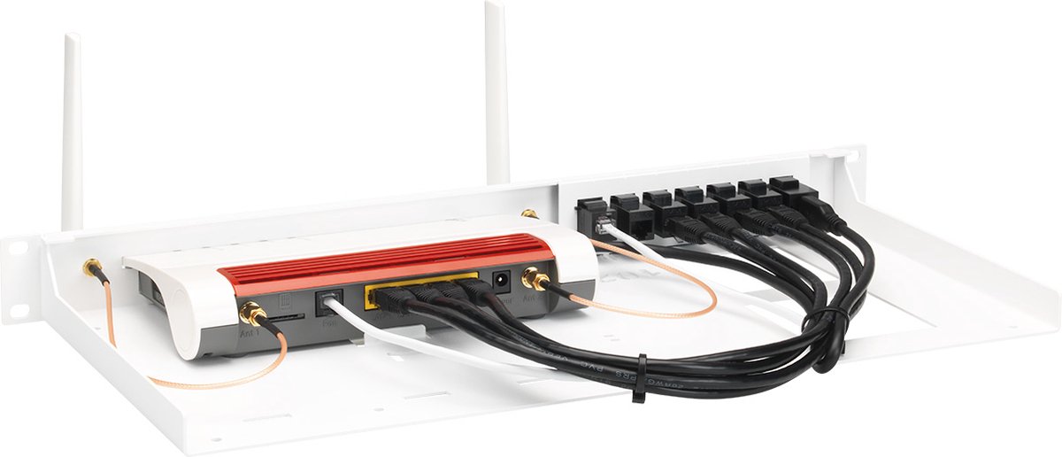 1U, 44 x 482 x 217mm, 5 x RJ-45, f/ AVM FRITZ!Box 5530, 6850 LTE, 7530