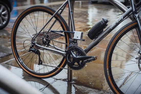 Squire Fietsslot - Vouwslot - Smart Lock - Fatbikeslot - Inigma FL1 van Squire — afbeelding 5