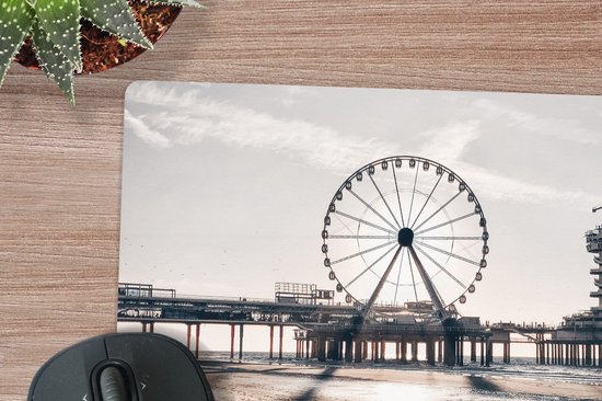 Muismat XXL 40x40 cm - Bureau onderlegger - Bureau mat Nederland - Reuzenrad - Strand - Bureaumat - Gaming mousepad xl - Bureaulegger groot - Computer deskmat
