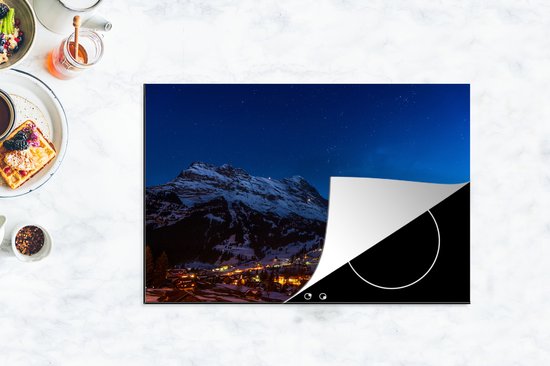 KitchenYeah® Inductie beschermer 76x51.5 cm - Nacht in Grindelwald - Kookplaataccessoires - Afdekplaat voor kookplaat - Inductiebeschermer - Inductiemat - Inductieplaat mat
