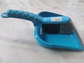 Pelle à poussière Blauw avec brosse douce, lèvre en caoutchouc et bord avec dents pour nettoyer la brosse 35x22cm