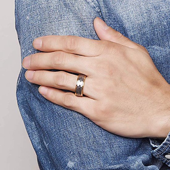 Wolfraam Ring Heren Goud kleurig met Gehamerd Staal - Tungsten Ring - Zeer Zwaar - Ringen Mannen - Cadeau voor Man - Mannen Cadeautjes - TrendFox