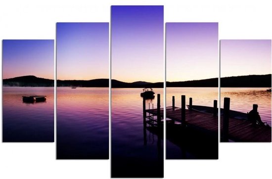 Trend24 - Canvas Schilderij - Marina En Lake Op Een Zomerochtend - Vijfluik - Steden - 150x100x2 cm - Paars