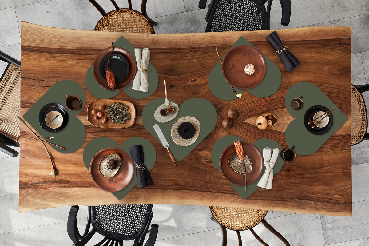 Onderleggers - Placemats - Placemats hartje - Groen - Effen kleur - Olijfgroen - 8 stuks