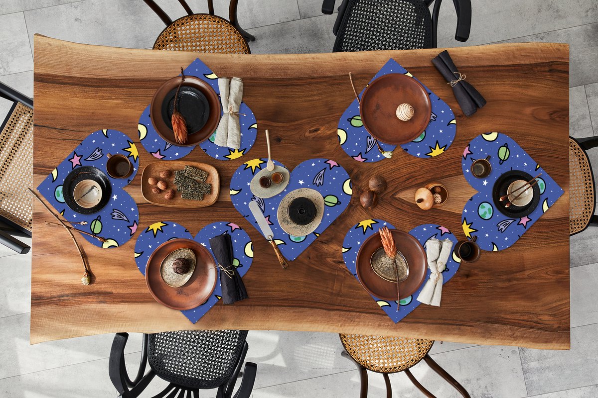 Onderleggers - Placemats - Placemats hartje - Planeten - Sterren - Design - 8 stuks