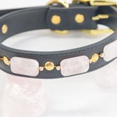Zeer luxe leren Hondenhalsband met edelstenen - Rozenkwarts - Maat M - Leer - Band -Luxe - Halsband - Dieren - Dierendag