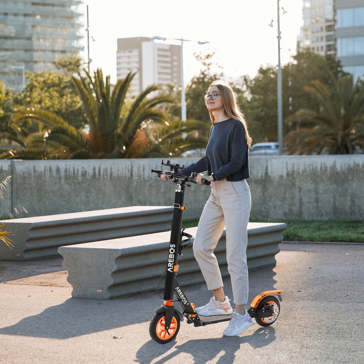 Arebos Trottinette Kickscooter, Trottinette de ville, Trottinette enfant, Roues LED, Pliable