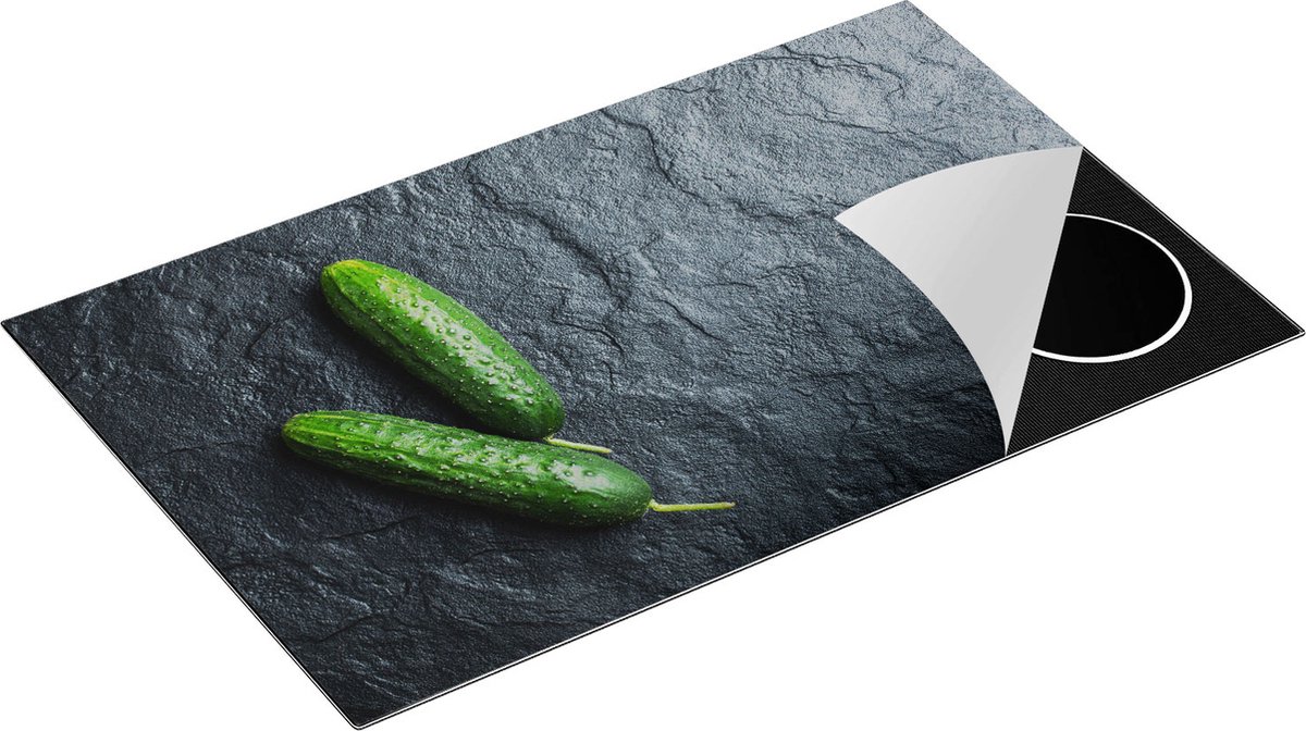 Chefcare Inductie Beschermer Twee Komkommers op Zwarte Marmer - 85x52 cm - Afdekplaat Inductie - Kookplaat Beschermer - Inductie Mat