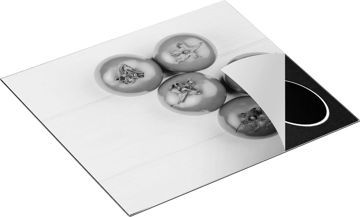 Chefcare Inductie Beschermer Tomaten op Witte Houten Planken - Zwart Wit - 57,6x51,6 cm - Afdekplaat Inductie - Kookplaat Beschermer - Inductie Mat