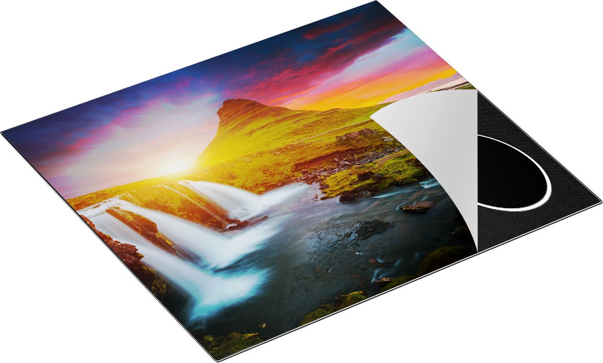 Chefcare Inductie Beschermer Waterval bij een Vulkaan met Zonsondergang - 57,6x51,6 cm - Afdekplaat Inductie - Kookplaat Beschermer - Inductie Mat