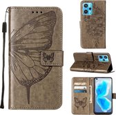 Mobigear Telefoonhoesje geschikt voor Realme 9 Pro Plus Hoesje | Mobigear Butterfly Bookcase Portemonnee | Pasjeshouder voor 2 Pasjes | Telefoonhoesje voor Pinpas / OV Kaart / Rijbewijs - Grijs