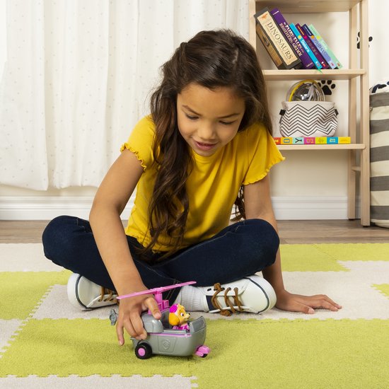 PAW Patrol LA PAT' PATROUILLE - VÉHICULE + FIGURINE STELLA - Véhicule de 15 cm Avec 1 Figurine À Collectionner Pat' Patrouille - - 6061800 - Jouet Enfant 3 Ans et +