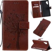 Tree & Cat Pattern Pressed Printing Horizontale Flip PU lederen tas met houder & kaartsleuven & portemonnee & lanyard voor Galaxy Note 10+ / 10 Pro (bruin)