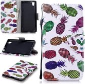 Voor Sony Xperia L1 Gekleurd tekeningpatroon Horizontaal Flip TPU + PU lederen tas met houder & kaartsleuven & portemonnee & lanyard (gekleurde ananas)