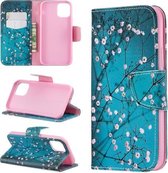 Horizontaal leren flip-hoesje met gekleurde tekeningpatroon voor iPhone 11 Pro, met houder en kaartsleuven en portemonnee (pruimenbloesem)