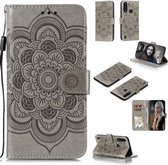 Voor Motorola Moto G8 Power Lite Mandala Embossing Patroon Horizontale Flip Leren Case met Houder & Kaartsleuven & Portemonnee & Fotolijst & Lanyard (Grijs)