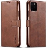 Voor iPhone 11 Pro Max LC.IMEEKE Horizontale lederen flip-hoes met kalfsleer, met houder en kaartsleuven en portemonnee (bruin)